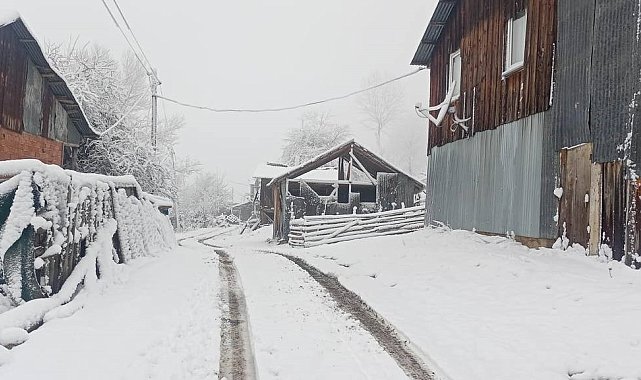 Bolu'nun yüksekleri beyaza büründü