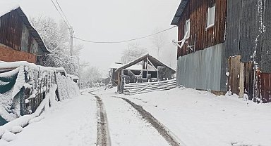 Bolu'nun yüksekleri beyaza büründü
