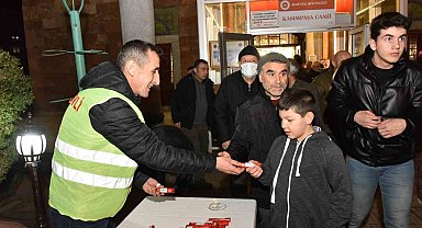 Bozüyük Belediyesi'nde Miraç Kandili'nde mevlit şekeri ikram etti