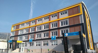 Bu okul başarıya doymuyor