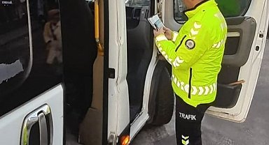 Bu sefer ceza yazmak için değil 'Teşekkür' etmek için durdurdu