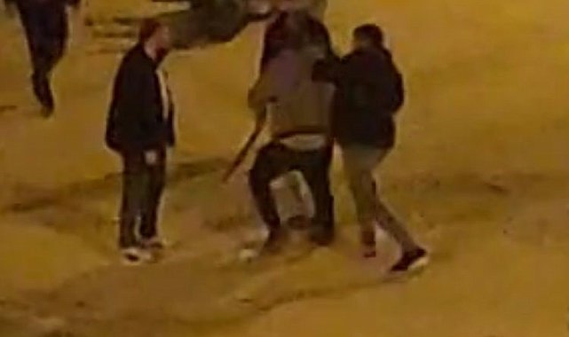 Burdur'da alkollü mekanda çıkan kavgada sopalarla birbirlerine girdiler