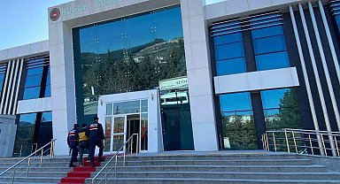 Burdur'da farklı suçlardan hapis cezası olan 5 firari yakalandı
