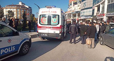 Burdur'da seyir halindeki motosiklet yayaya çarptı: 2 yaralı