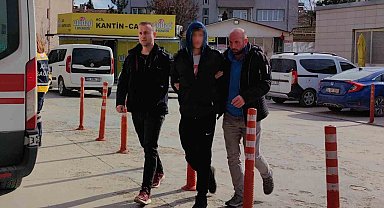 Bursa'da 2 kişiyi bıçaklayan şüpheli yakalandı