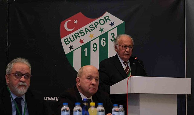 Bursaspor Başkanı Sinan Bür: "Çok farklı bir takım ve taraftar göreceksiniz"