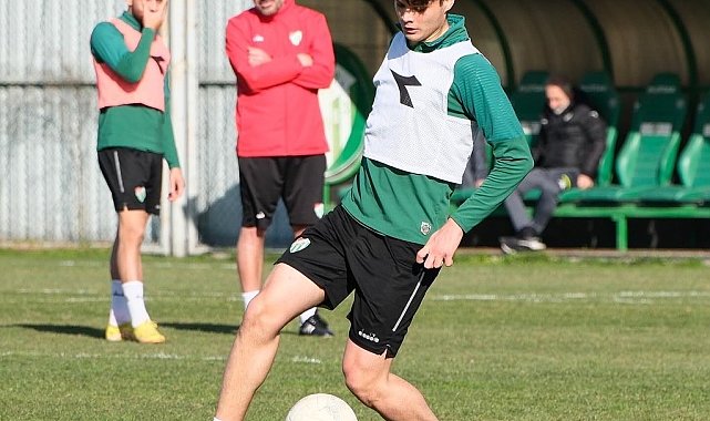 Bursaspor'da hazırlıklar devam ediyor