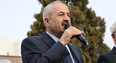 Büyükgöz'den meslek lisesi öğrencilerine: "Sizler altın bilezik dükkanının içindesiniz"