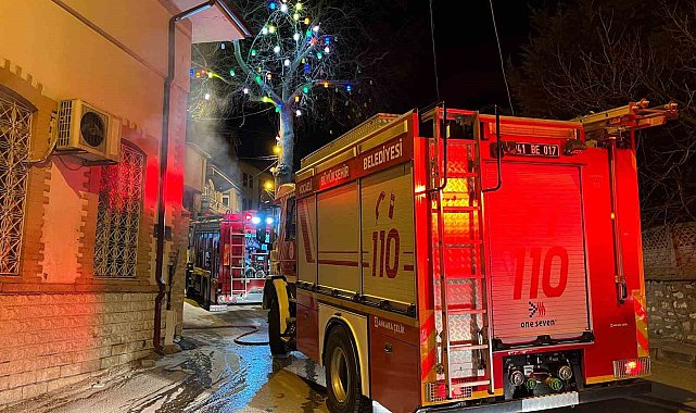 Camide çıkan yangın korkuttu