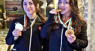 Cansu Bektaş: "Ülkemi en iyi şekilde temsil ettiğim için mutluyum"