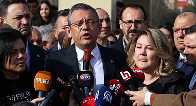CHP Genel Başkanı Özel'in katıldığı tren kazası davası ertelendi
