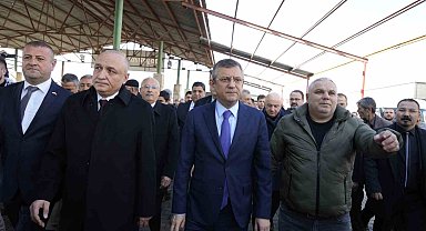 CHP Lideri Özel: "Böyle bir günde siyaset yapılmasını doğru bulmuyorum"