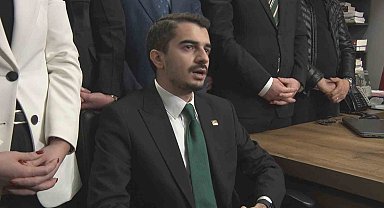 CHP'nin Çankaya'da Alper Taşdelen'in yerine aday gösterdiği Hüseyin Can Güner sahaya indi