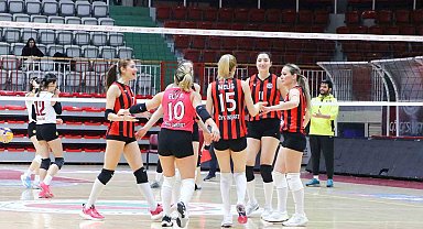Çiftlikköy'ün Sultanları Play-Off'lara hazır