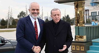 Cumhurbaşkanı Erdoğan, Arnavutluk Başbakanı Edi Rama'yı resmi törenle karşıladı