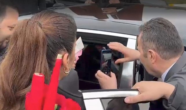 Cumhurbaşkanı Erdoğan, öğrenciler ve ailelerin isteğini geri çevirmedi