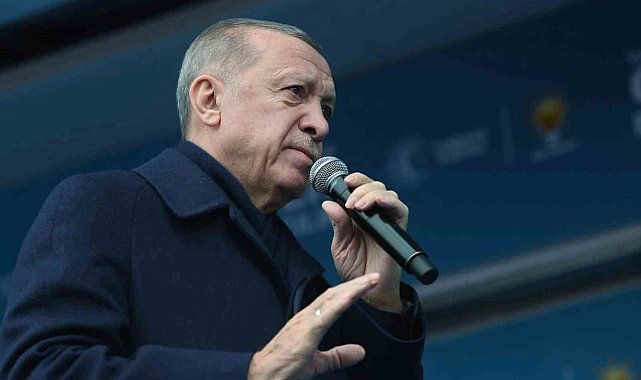 Cumhurbaşkanı Erdoğan: "Emekli ikramiyesini 3 bin lira yapıyoruz"