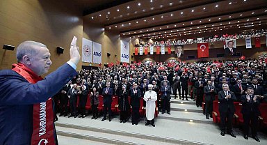Cumhurbaşkanı Erdoğan: "Savunma sanayi yatırımlarını deprem bölgesine aktaracak proje hazırladık"