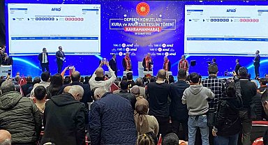 Cumhurbaşkanı Erdoğan: "Yıl sonuna kadar 200 bin konut teslim edeceğiz"
