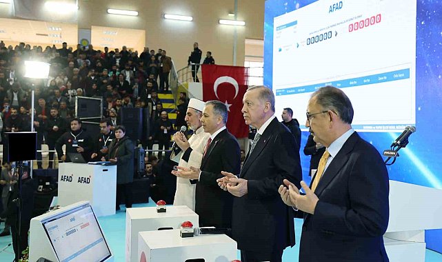 Cumhurbaşkanı Erdoğan, Şanlıurfa'da afet konutları dağıtım törenine katıldı
