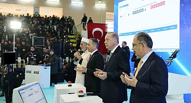 Cumhurbaşkanı Erdoğan, Şanlıurfa'da afet konutları dağıtım törenine katıldı