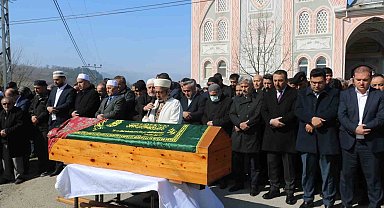 Danıştay Başkanı Zeki Yiğit'in ablası Müzeyyen Erez toprağa verildi