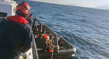 Datça'da 29 düzensiz göçmen kurtarıldı