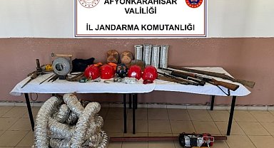 Define bulmak için evlerini adeta şantiye alanına çevirdiler