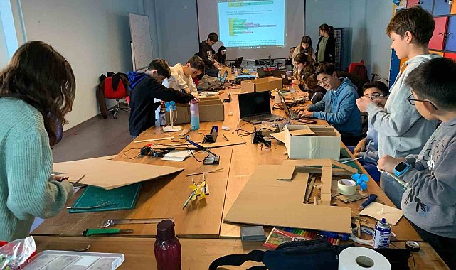 Deneyap Teknoloji Atölyeleri, çocukları geleceğe hazırlıyor