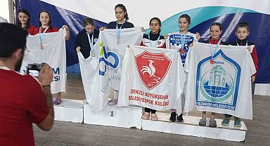 Denizli Büyükşehrin sporcuları kış şampiyonasından derecelerle döndü