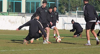Denizlispor'da futbolculardan protesto kararı