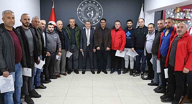 Deprem afet yardım ekibine teşekkür belgesi verildi