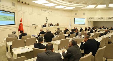 Deprem bölgesindeki besicilere milyonluk yem desteği