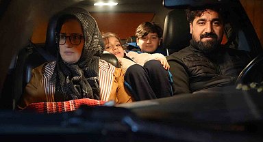 Deprem korkusuyla 6 Şubat fobisi yaşayınca geceyi araçta geçirdiler