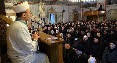 Depremde hayatını kaybedenler Yozgat'ta dualarla anıldı