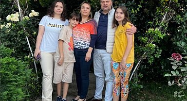 Depremde kızı ve 4 kişilik ailesini kaybeden acılı anne: "Rönesans Rezidans'ın sağlam olduğunu düşündüğümden dolayı kızım ve ailesi için hiç endişe etmedim"