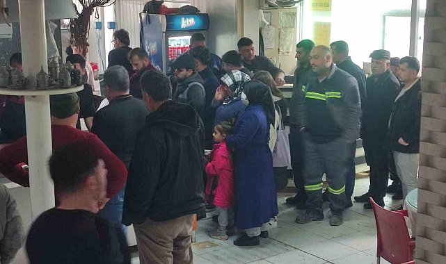 Depremin yıl dönümünde ücretsiz yemek ikramı