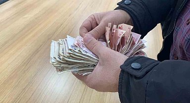 Dilencinin saatlik kazancı dudak uçuklattı