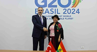 Dışişleri Bakanı Fidan, Bolivya Dışişleri Bakanı Celinda Sosa Lunda ile bir araya geldi