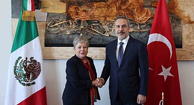 Dışişleri Bakanı Fidan, Meksikalı mevkidaşı Alicia Bárcena Ibarra ile görüştü