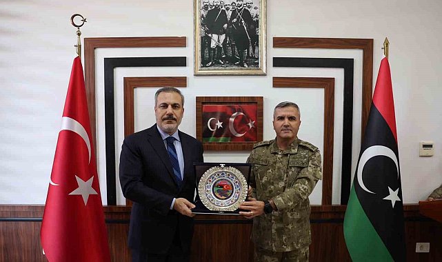 Dışişleri Bakanı Fidan'dan Libya Görev Grubu Komutanlığı Karargahına ziyaret
