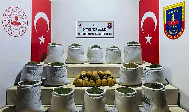 Diyarbakır'da 381 kilo esrar ele geçirildi