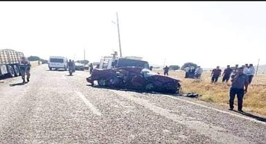 Diyarbakır'da otomobil şarampole yuvarlandı: 1 ölü, 1 yaralı