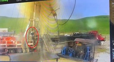 Diyarbakır'da petrol kuyusundaki patlama anı kamerada