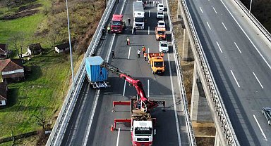 Dorse kaldırıldı, otoyol trafiğe açıldı
