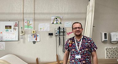 Dr. Akay, "Kızamıkta en önemli korunma yöntemi aşının yaygınlaşmasıdır"