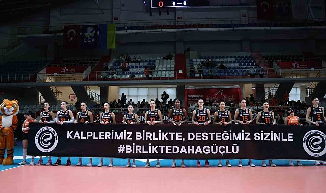 Eczacıbaşı Dynavit, çeyrek finalde