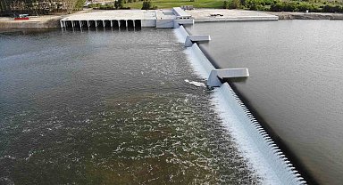 Edirne Meriç Nehri'nde milyonluk çökme: 625 beton mikseri doldurmuştu, enkaz oldu