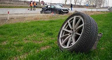 Edirne'de otomobil ile tır çarpıştı: 1 yaralı