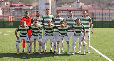 Efeler 09 SFK deplasmandan 3 puan ile dönüyor